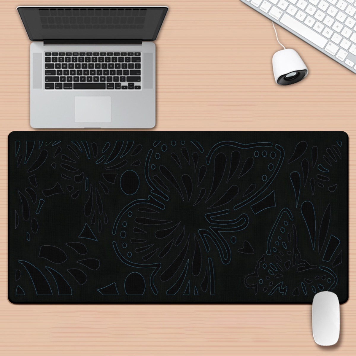 Brand Floral Black Iron Art De - Gaming Keyboard Brand recension och pris